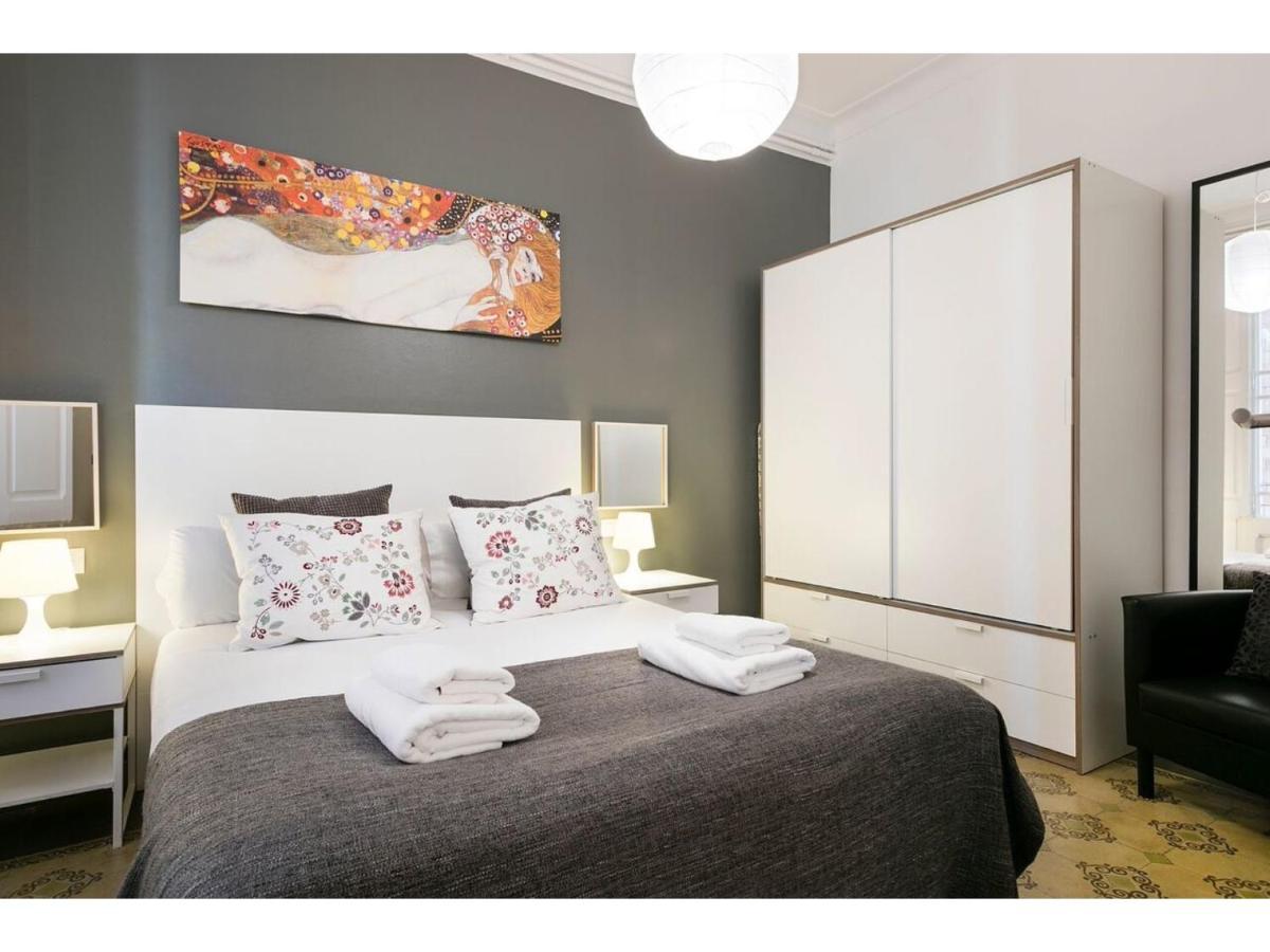 Stay U-Nique Apartments Napols I Barcelona Kültér fotó